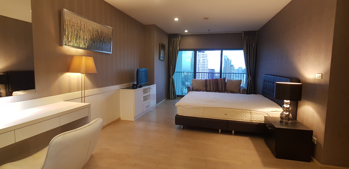 For Rent Noble Remix ( BTS Thonglor )