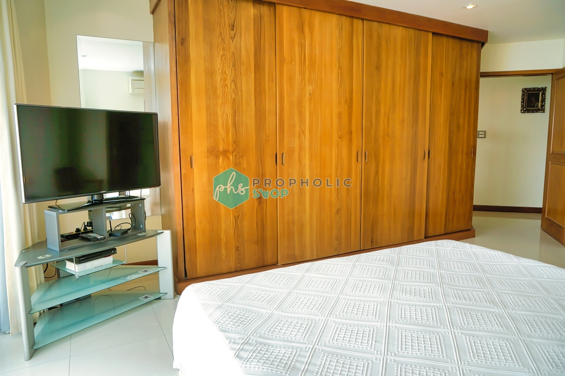 Hot Price | For Rent | 200 sqm. Gorgeous 3Bed Apartment with Lovely View of Pattaya Bay